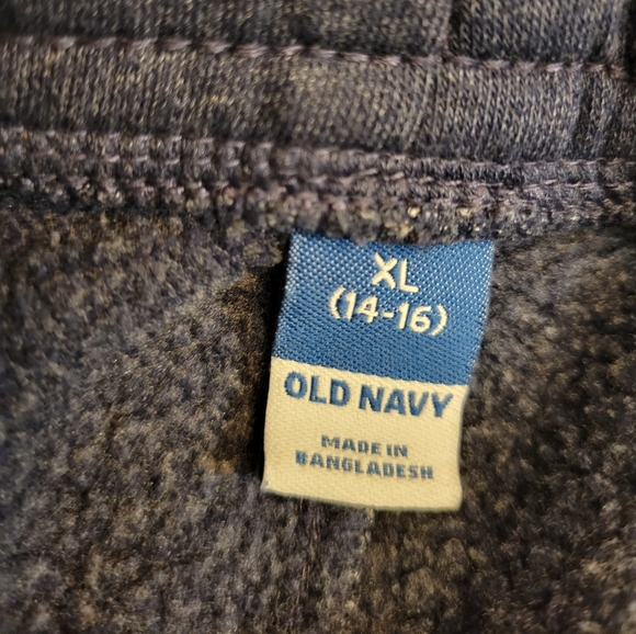 TWO BOY SHORTS TOMMY HILFIGER AND OLD NAVY SZ 12-14 and 14-16 - Picture 10 of 16